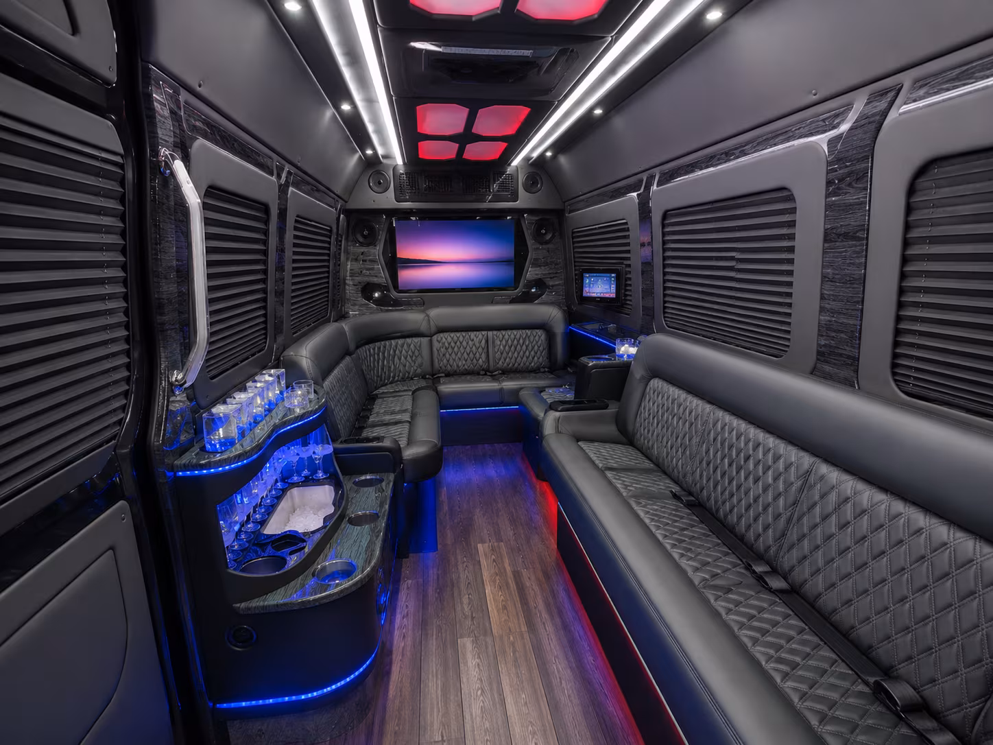 busrentalclifton com connects you to airport transfers for government and military personnel at ewr and teb
